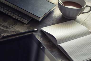 凌晨4点 欧冠25.5亿恩怨大战！皇马冲4连胜 8名攻击手对飙